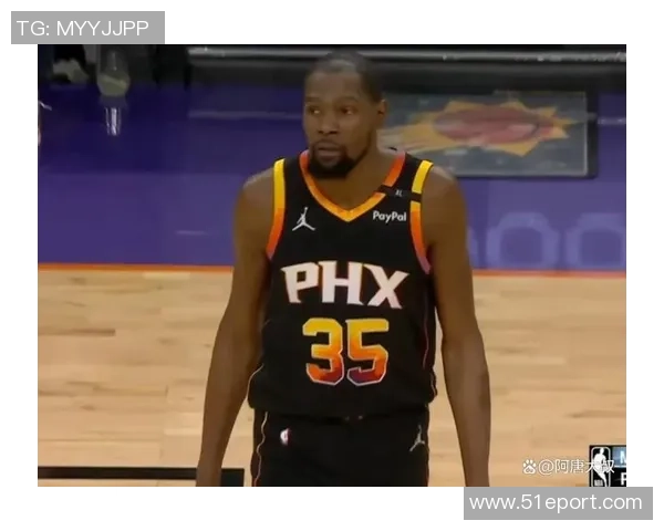 勇士与灰熊激战第六场精彩录像回顾及赛后分析