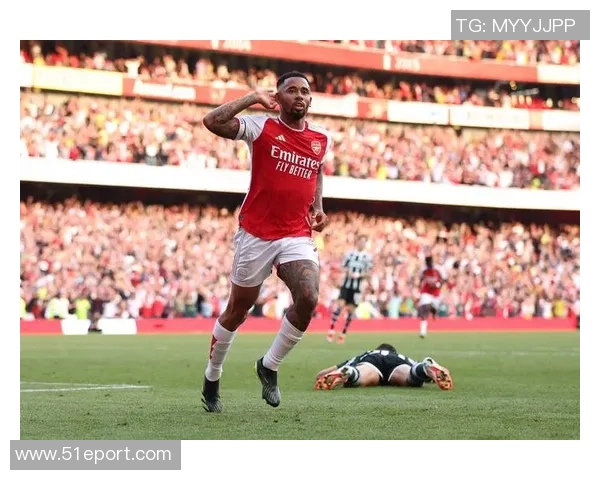 2旧将狙击阿森纳!26岁青训破门+肘击逃点 前队长怒喷寻衅惹公愤